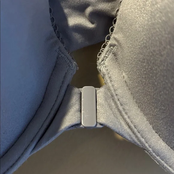 Victoria Secret Racerback Perfect Coverage Bra - Picture 2 of 4